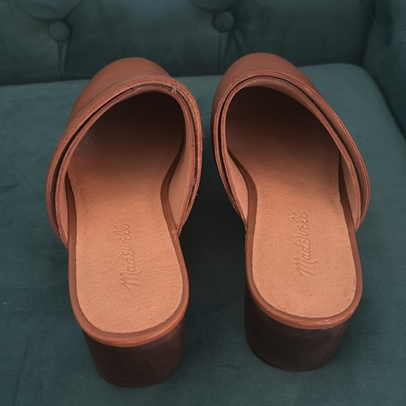 Madewell Clogs - Picture 2 of 6